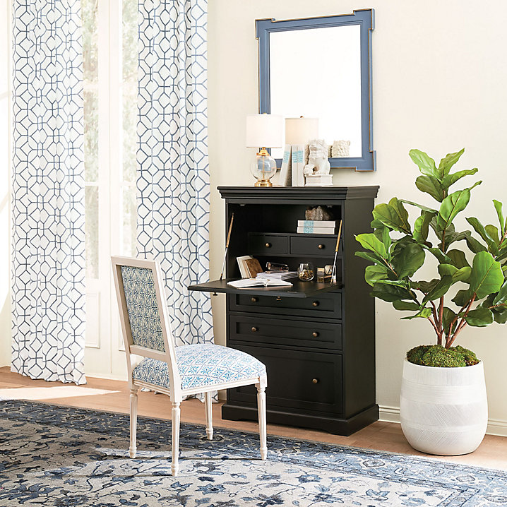 Inman Textured Trellis Panel - Cornflower